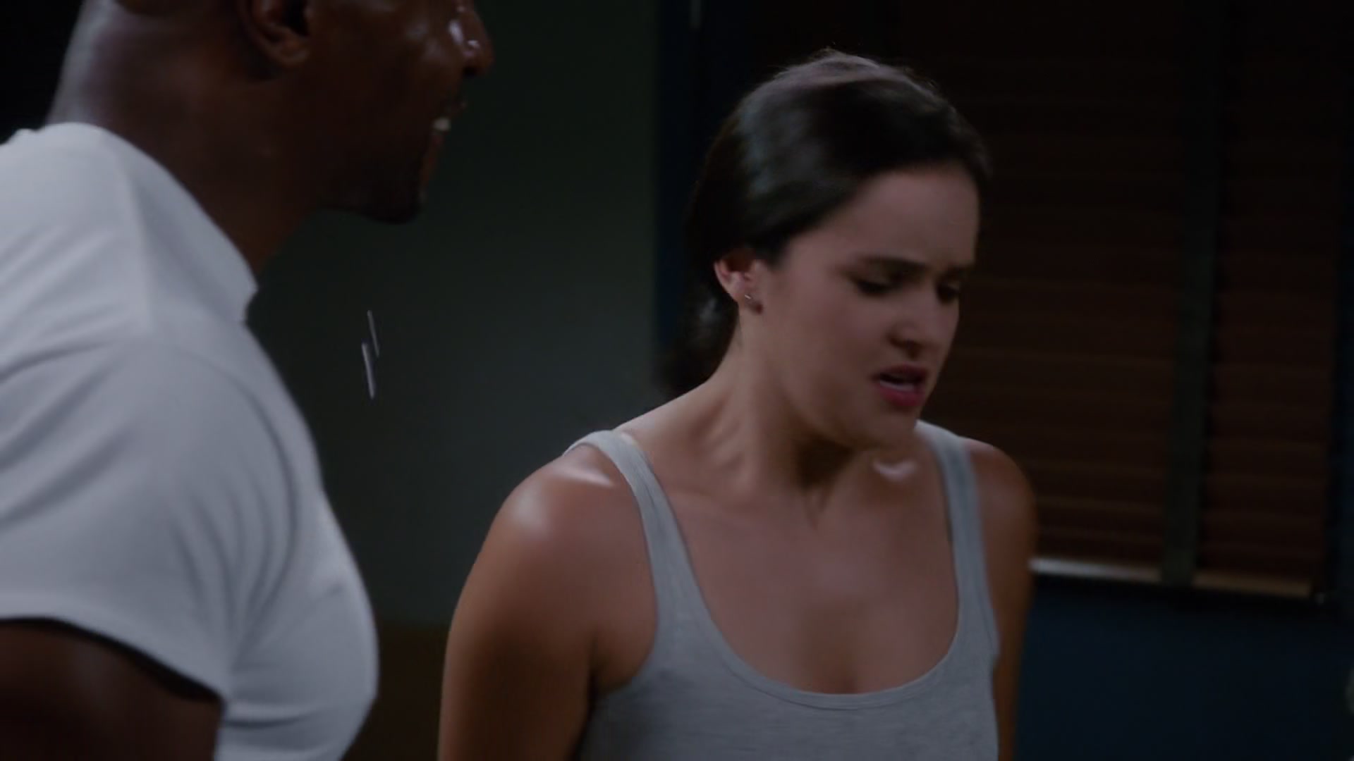 2x08_183.jpg