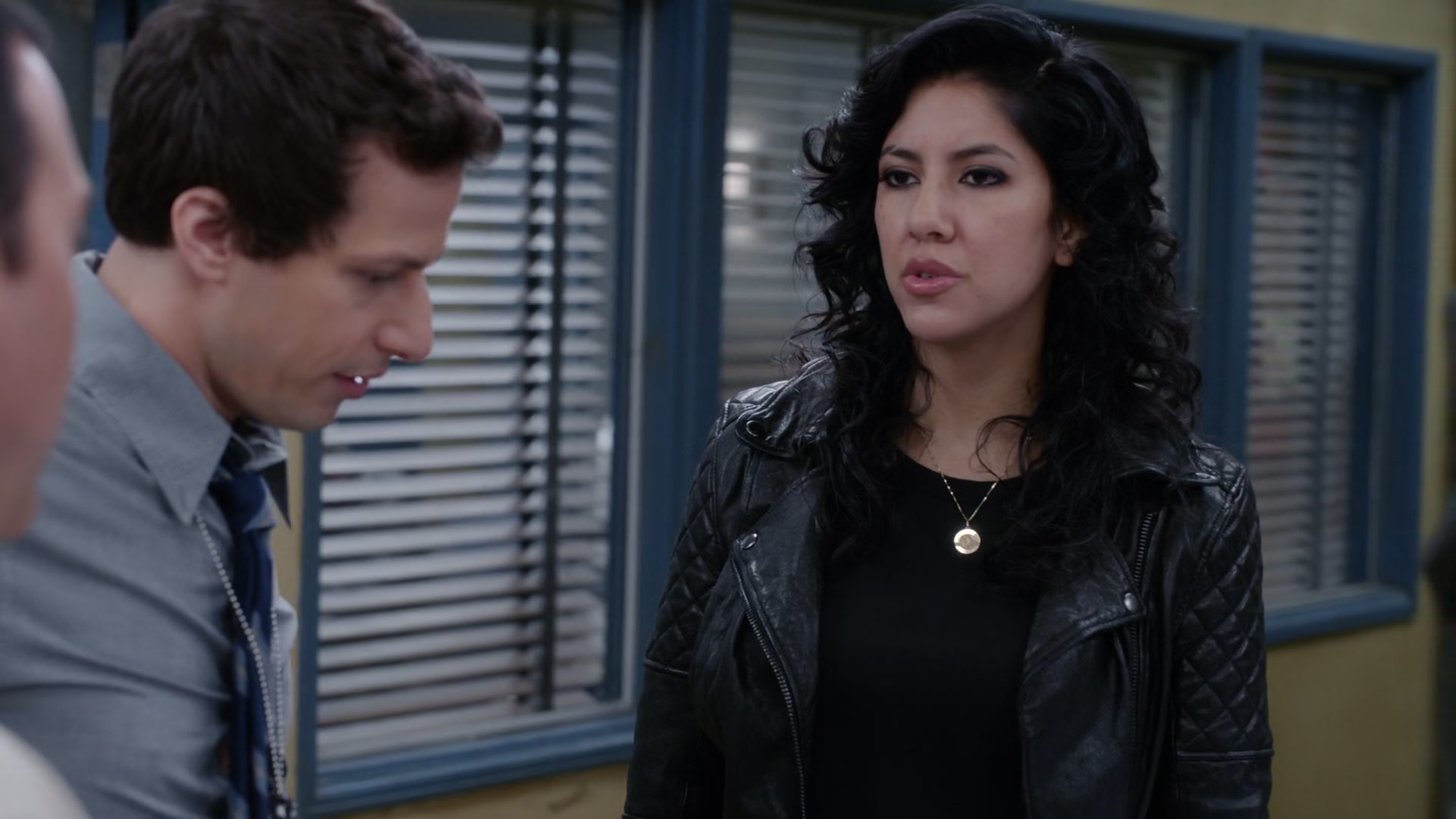 2x08_196.jpg