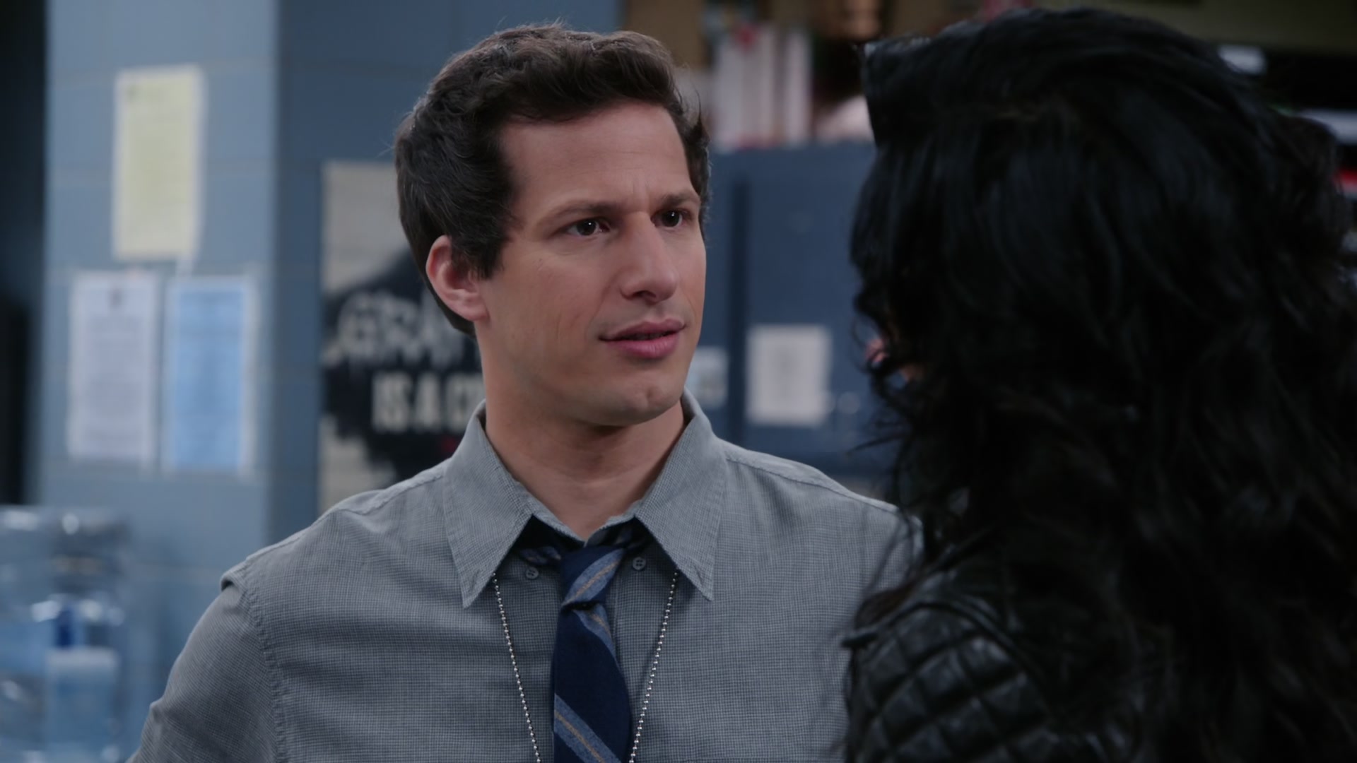 2x08_204.jpg