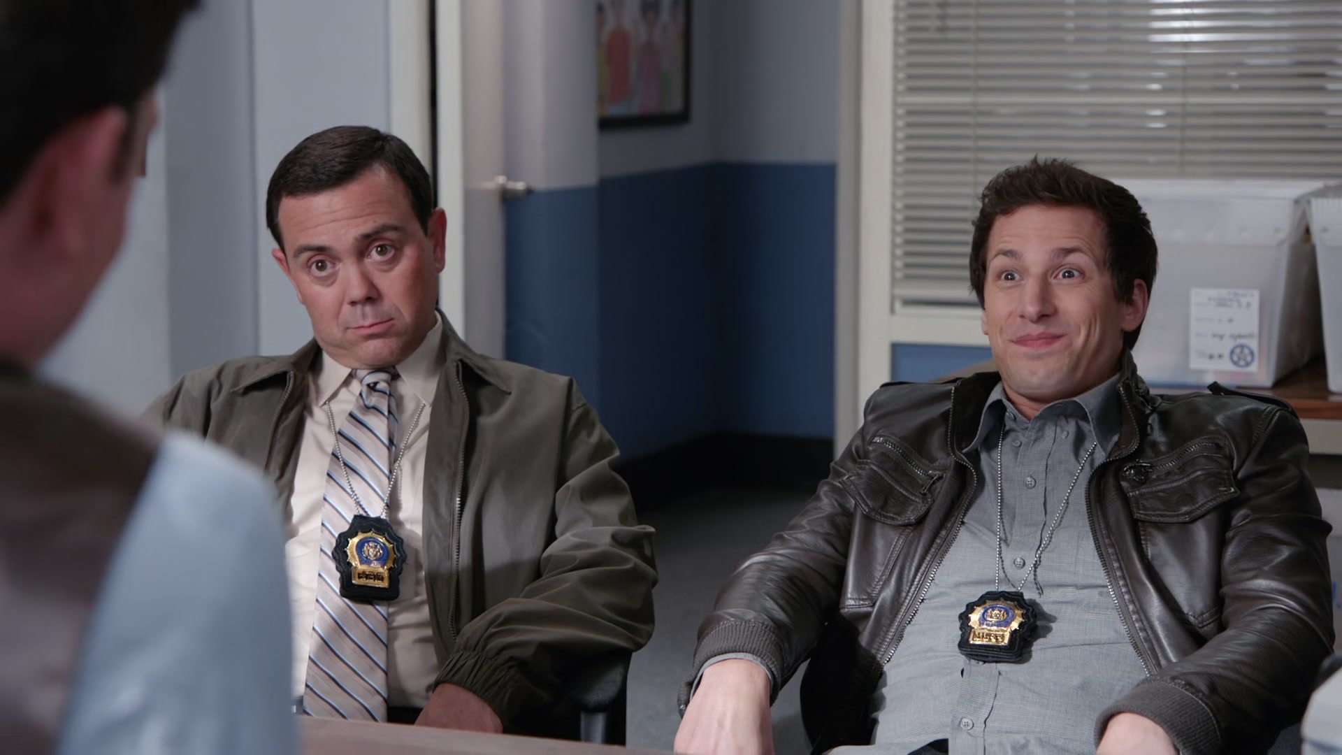 2x08_537.jpg