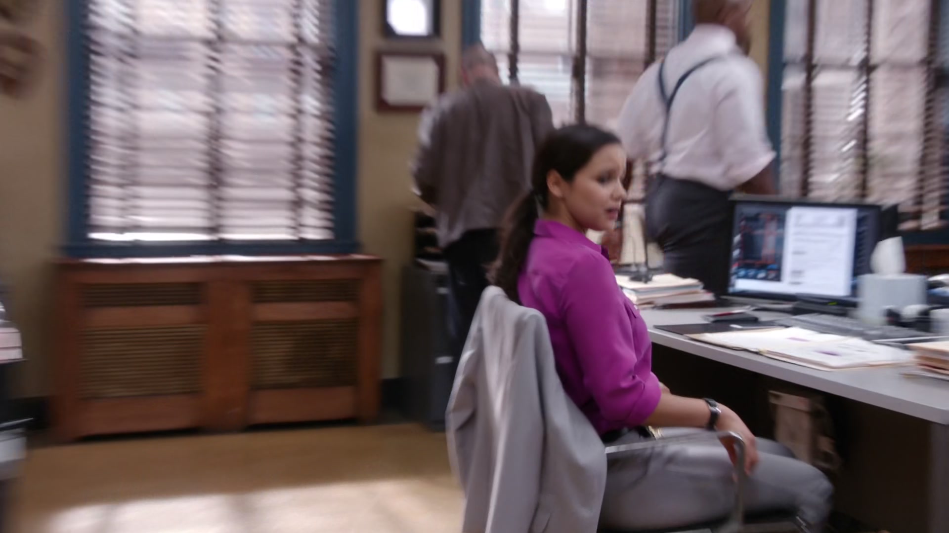 2x08_582.jpg