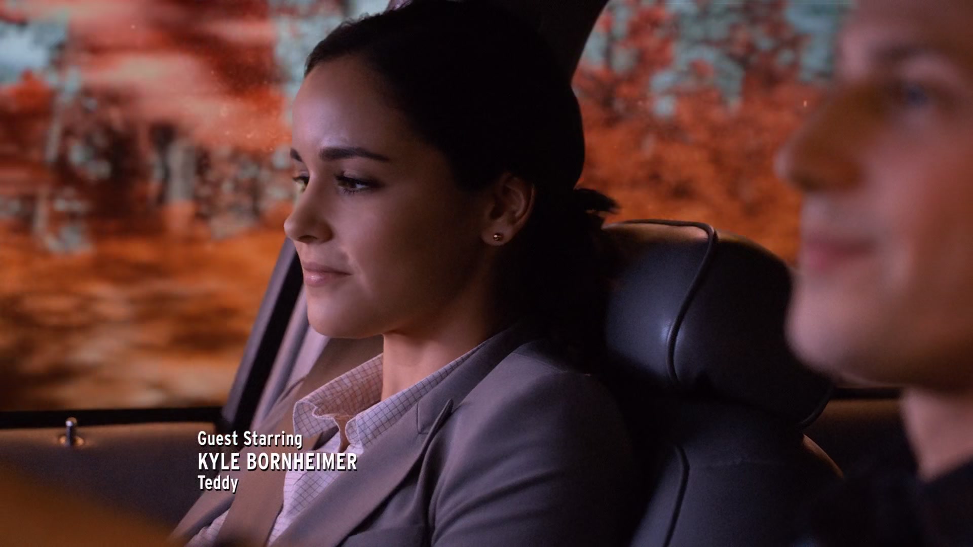 2x09_612.jpg
