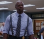 2x09_392.jpg