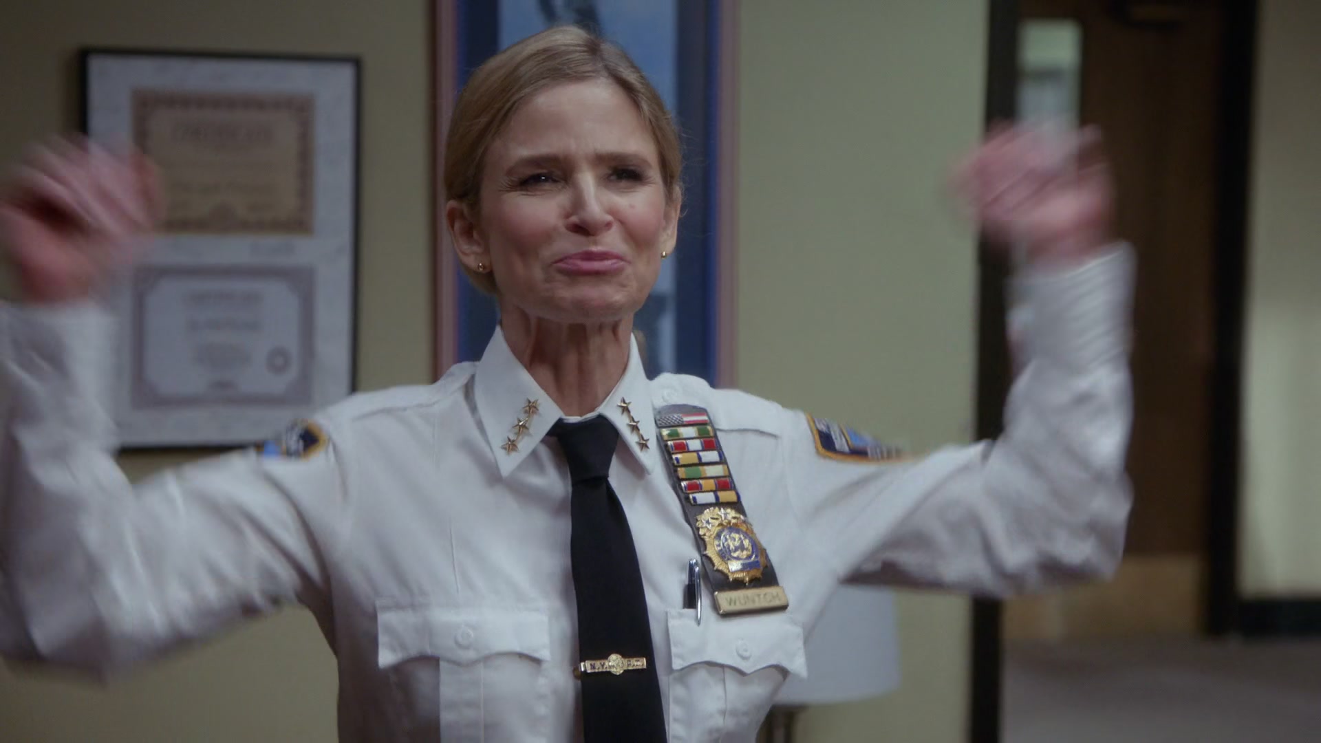 3x01_462.jpg