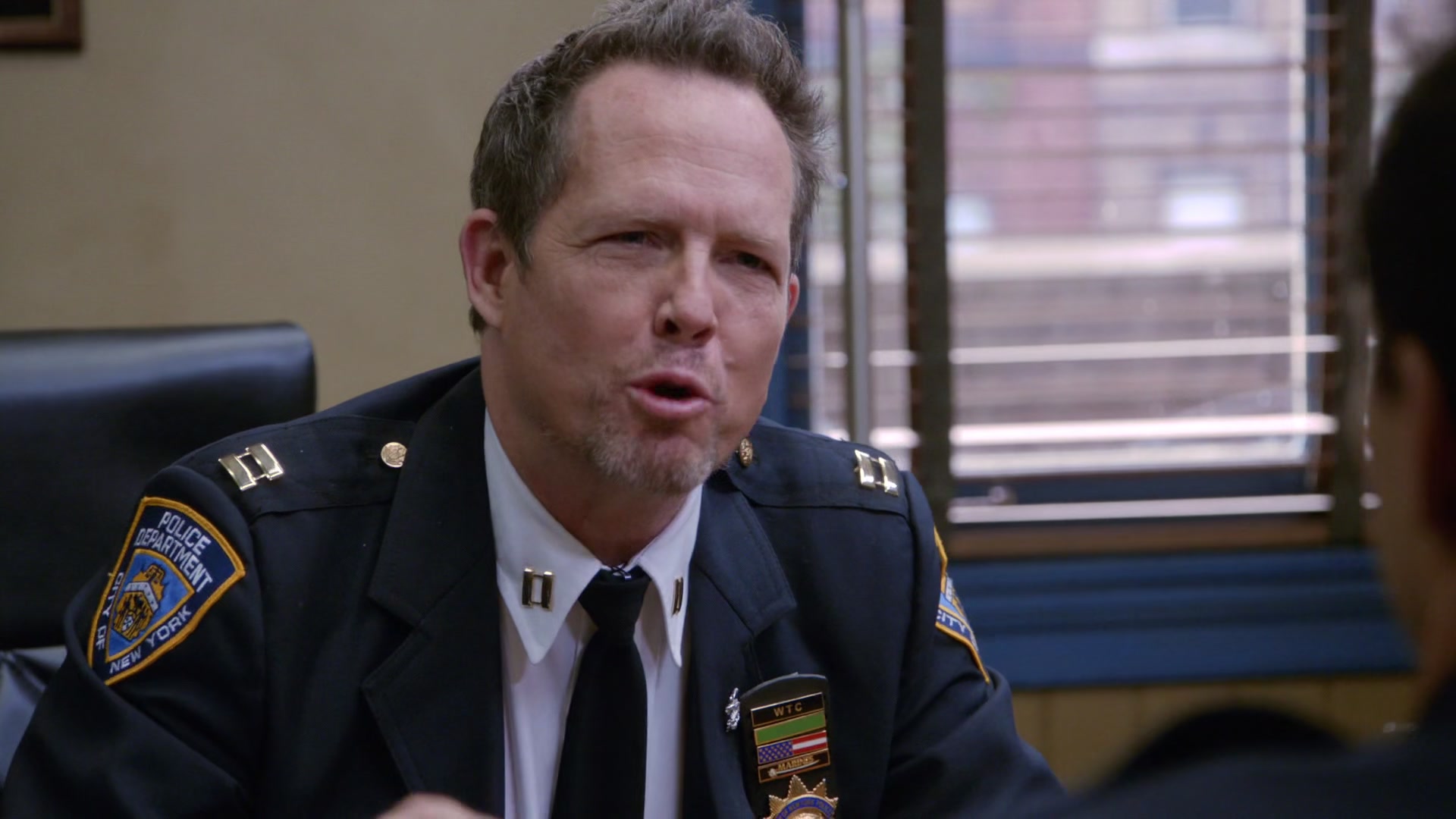 3x02_088.jpg
