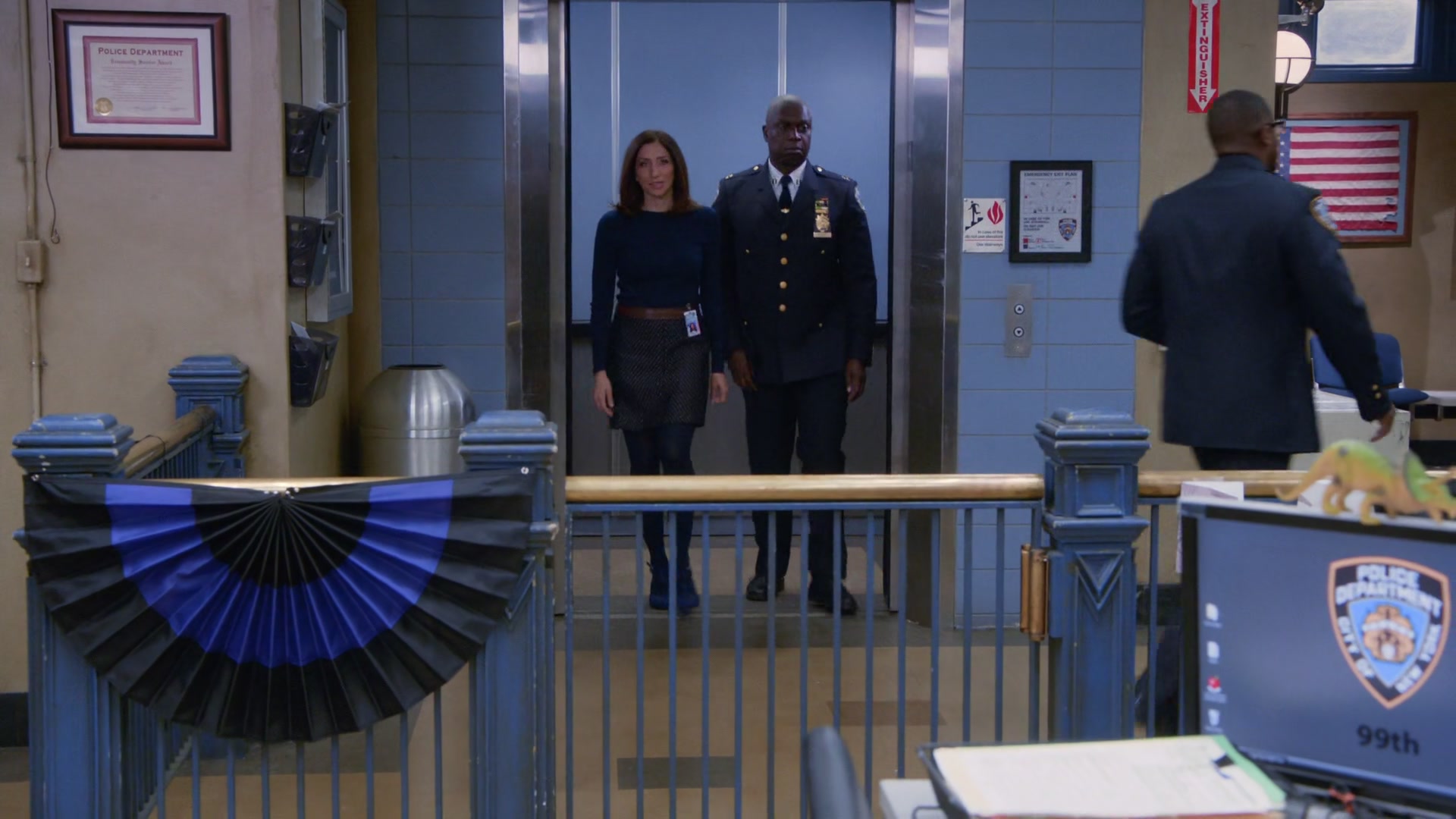 3x02_104.jpg
