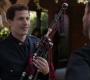 3x02_351.jpg