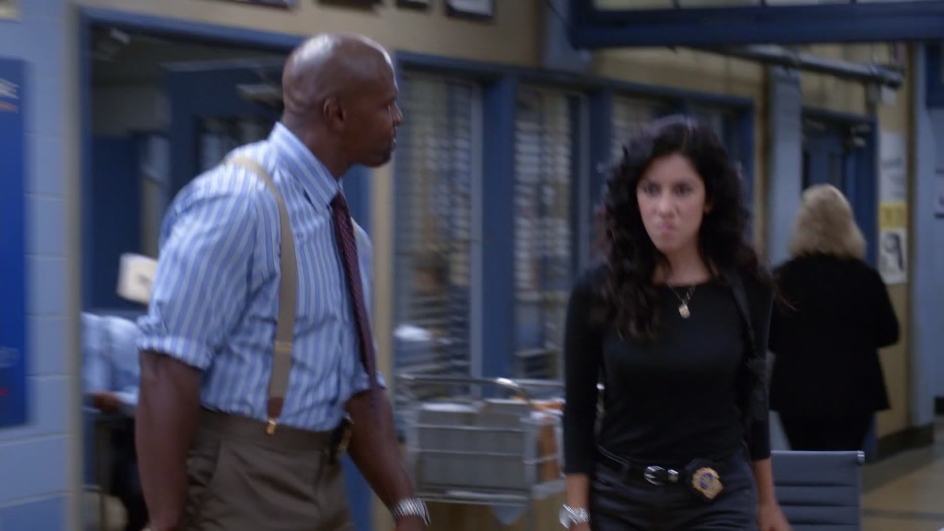 3x03_250.jpg
