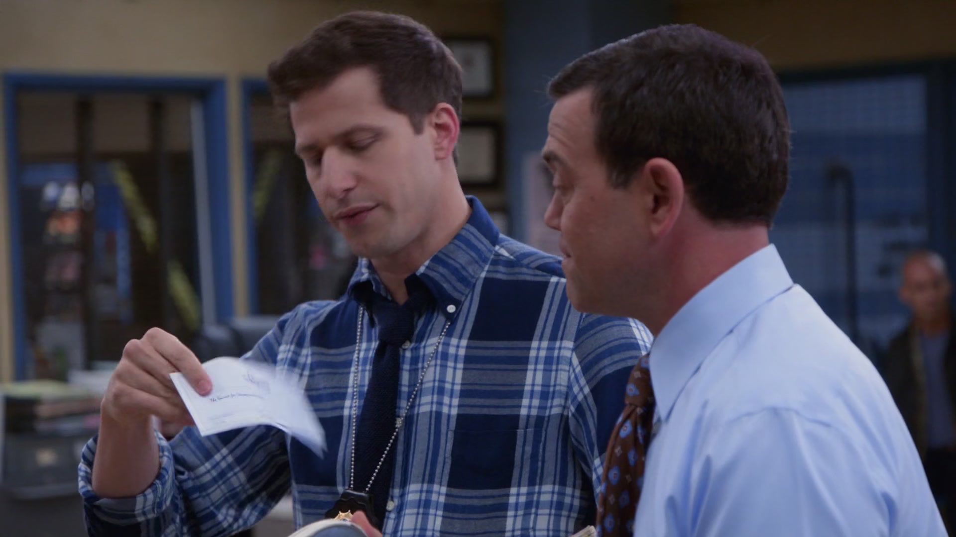 3x03_495.jpg
