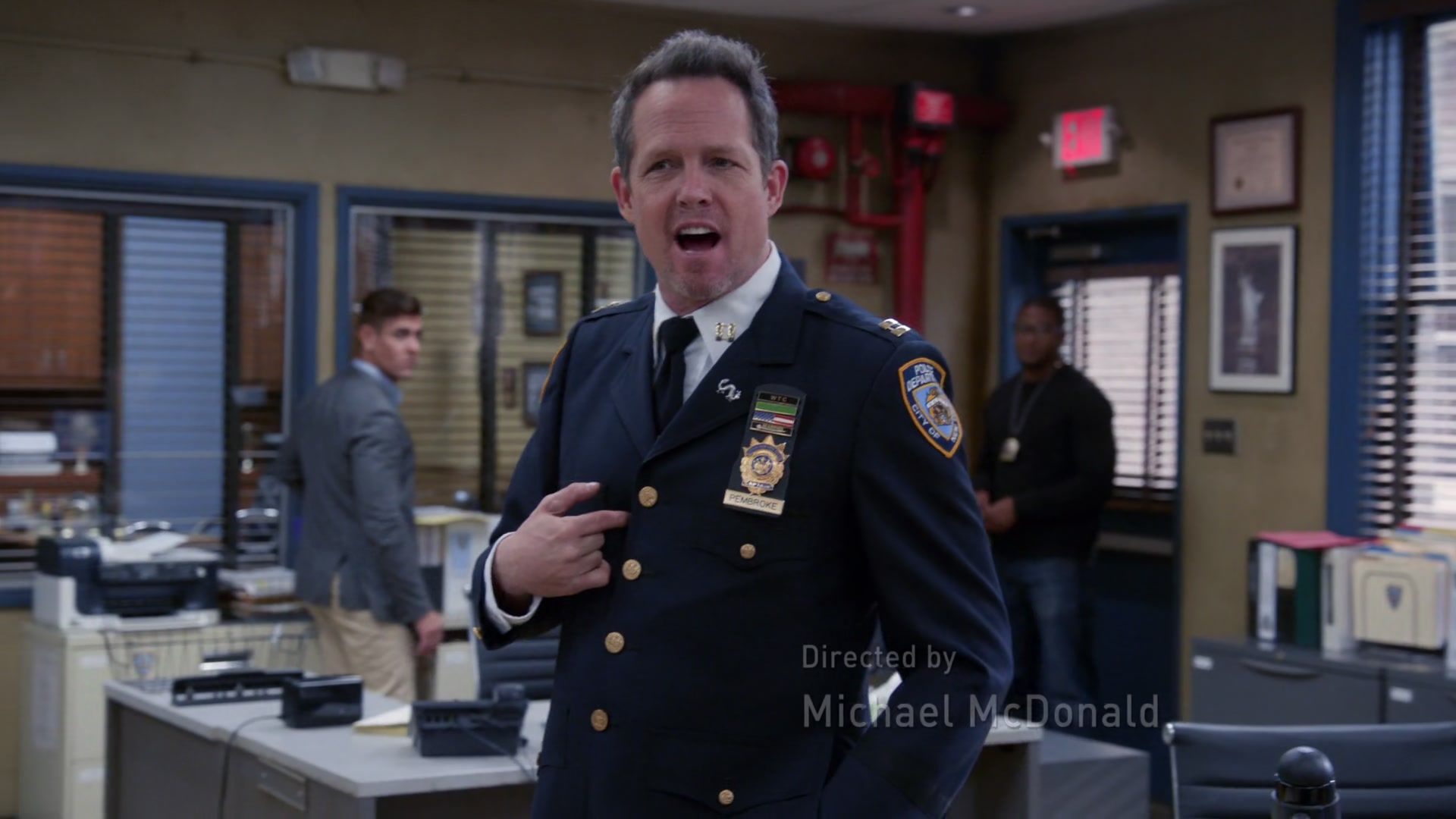 3x04_103.jpg