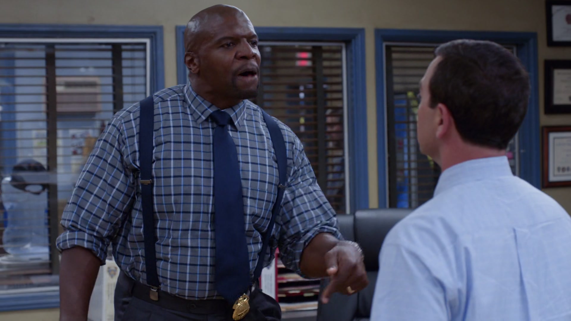 3x04_255.jpg
