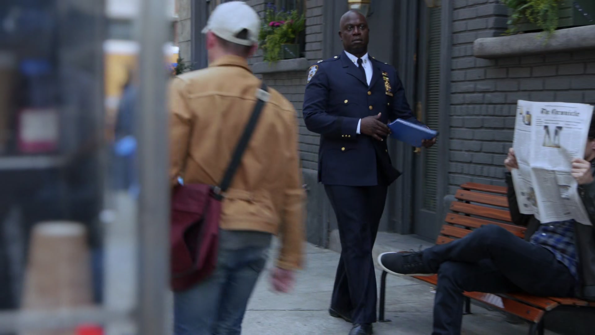 3x04_317.jpg