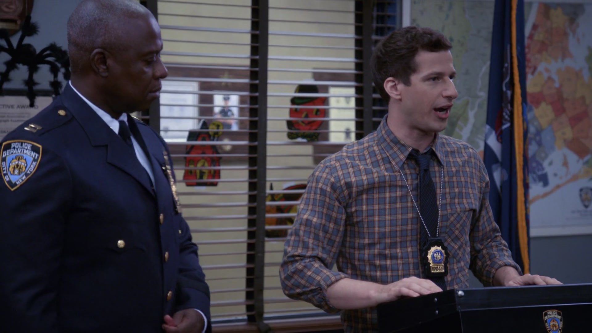 3x05_080.jpg