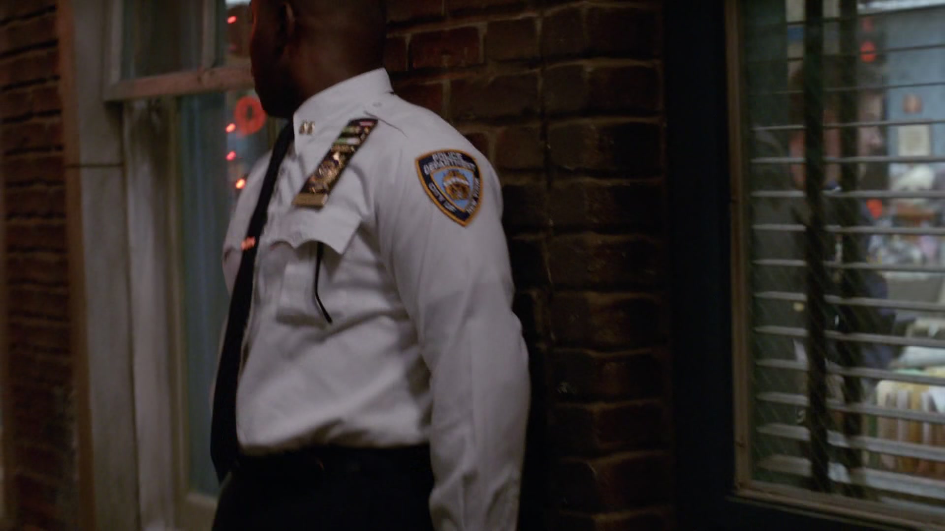 3x05_298.jpg