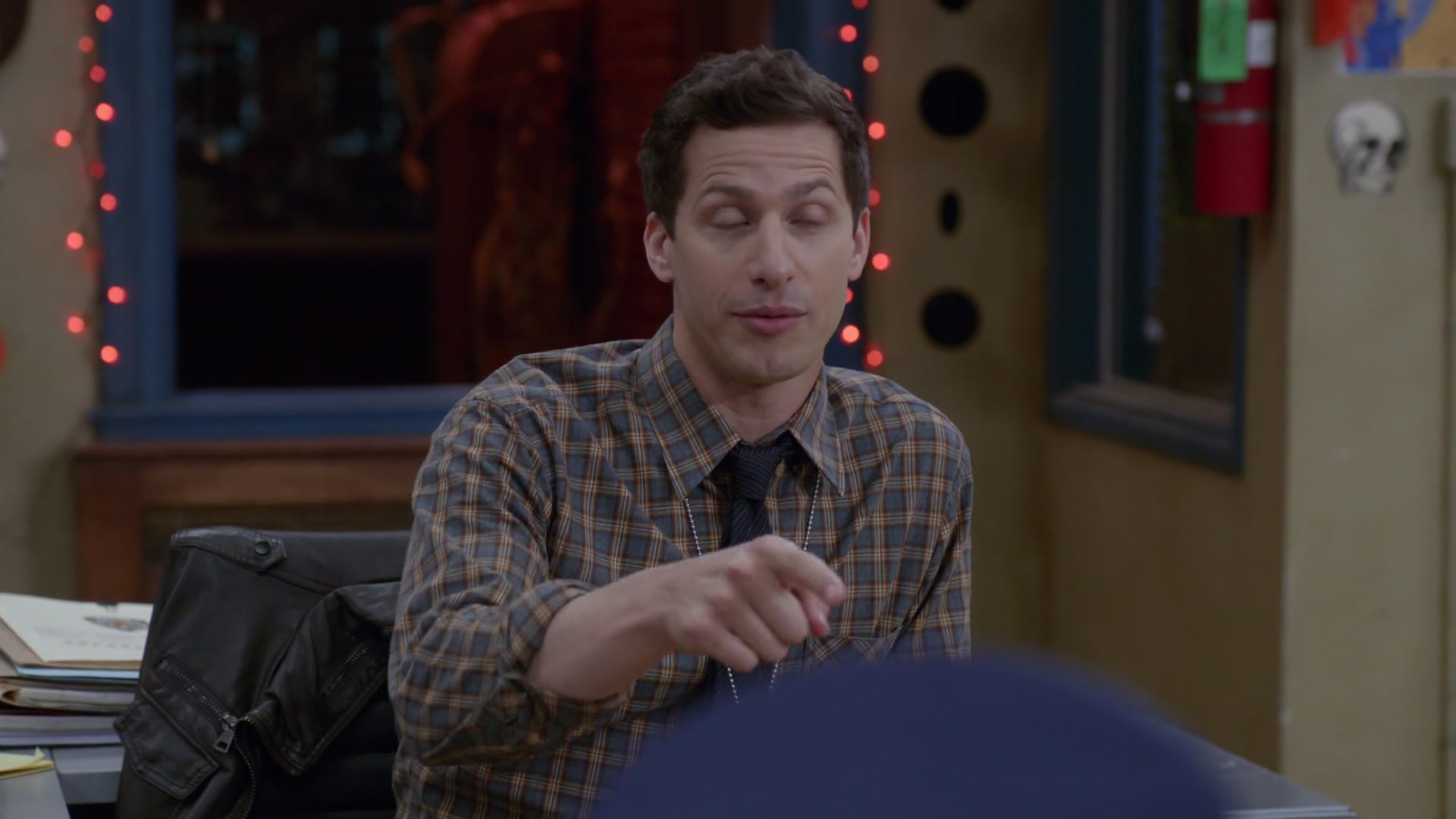 3x05_316.jpg