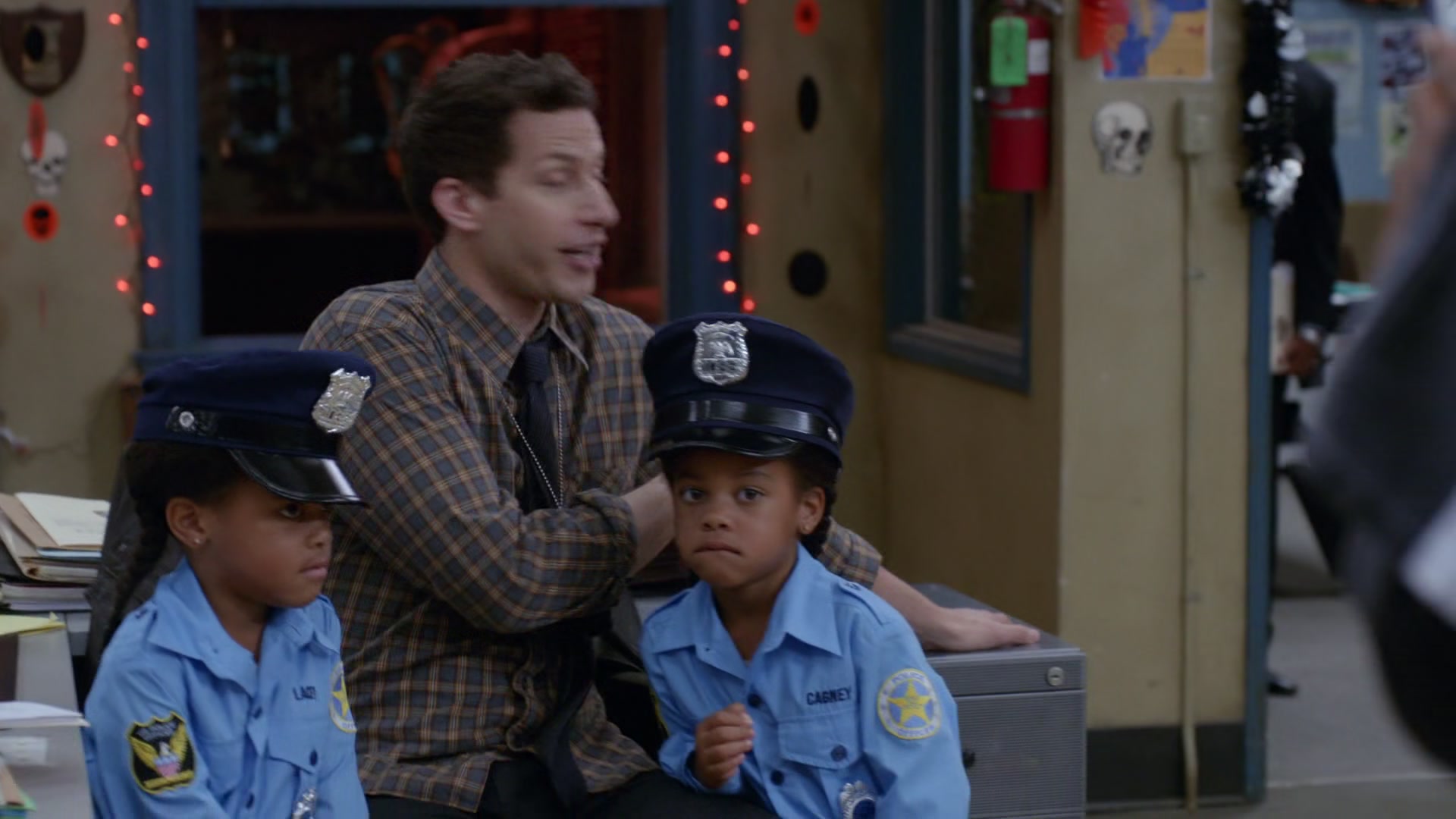 3x05_326.jpg