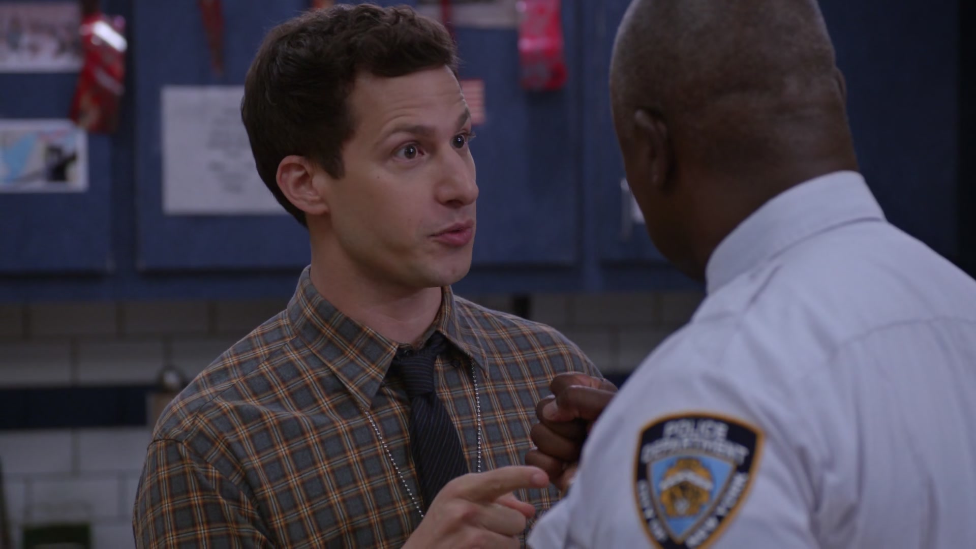 3x05_405.jpg