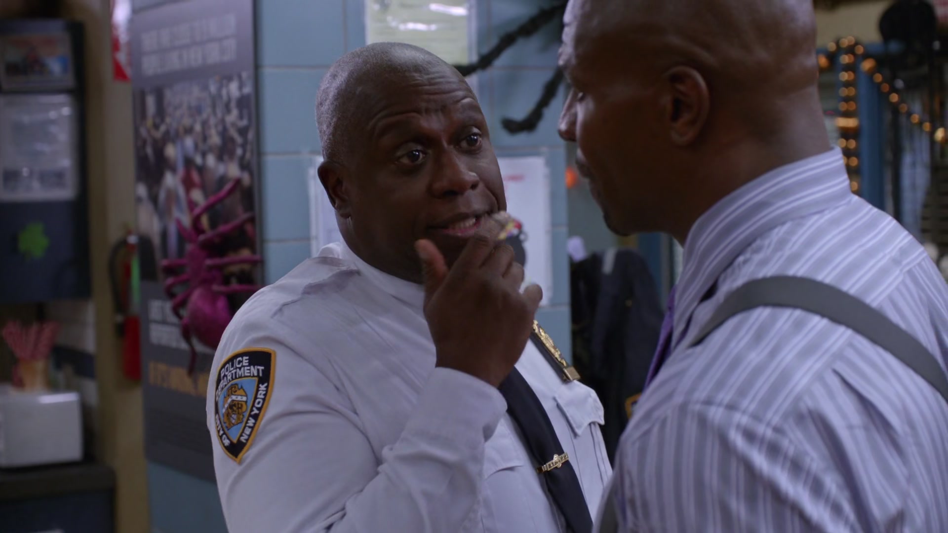 3x05_408.jpg