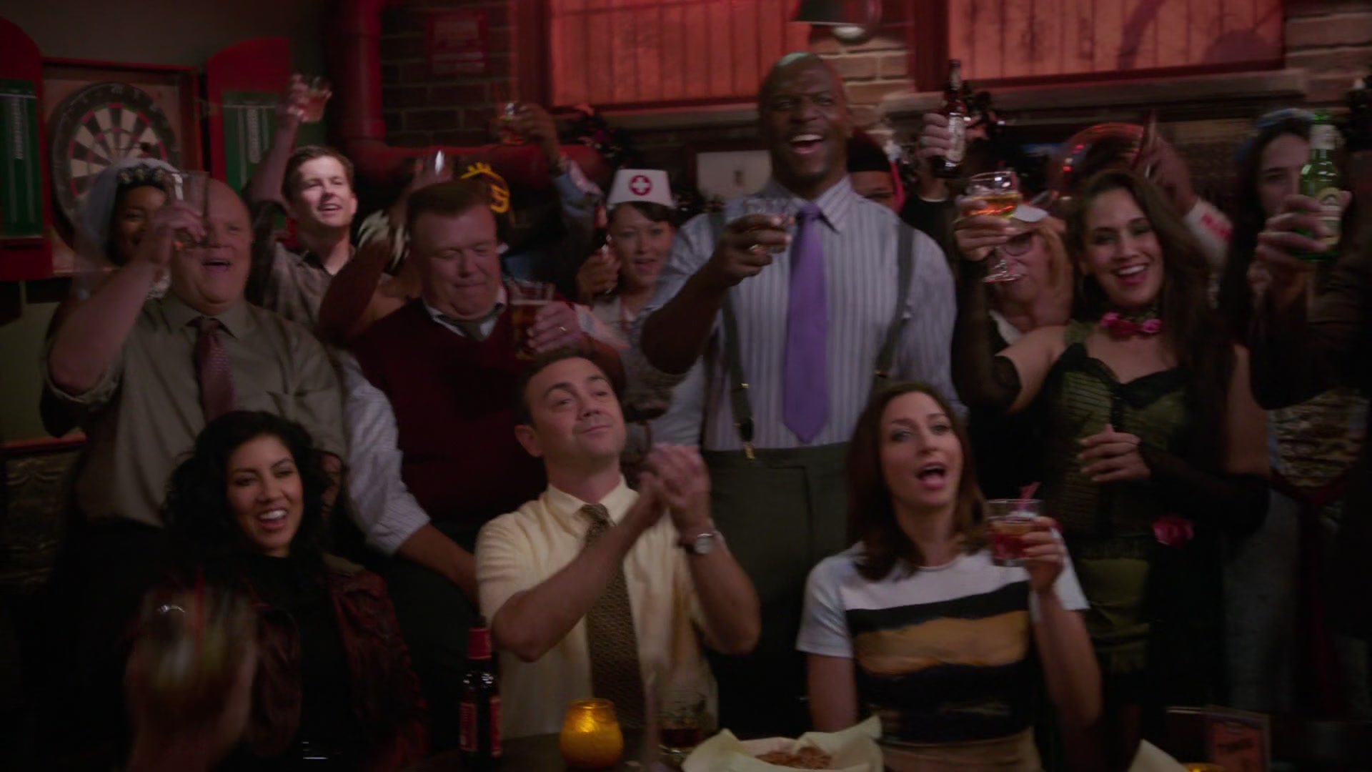 3x05_596.jpg