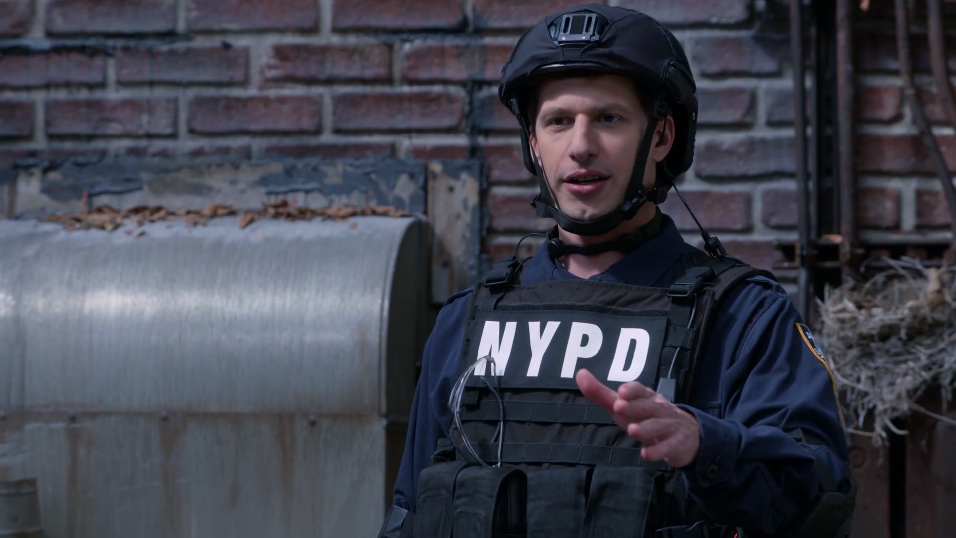 3x06_007.jpg