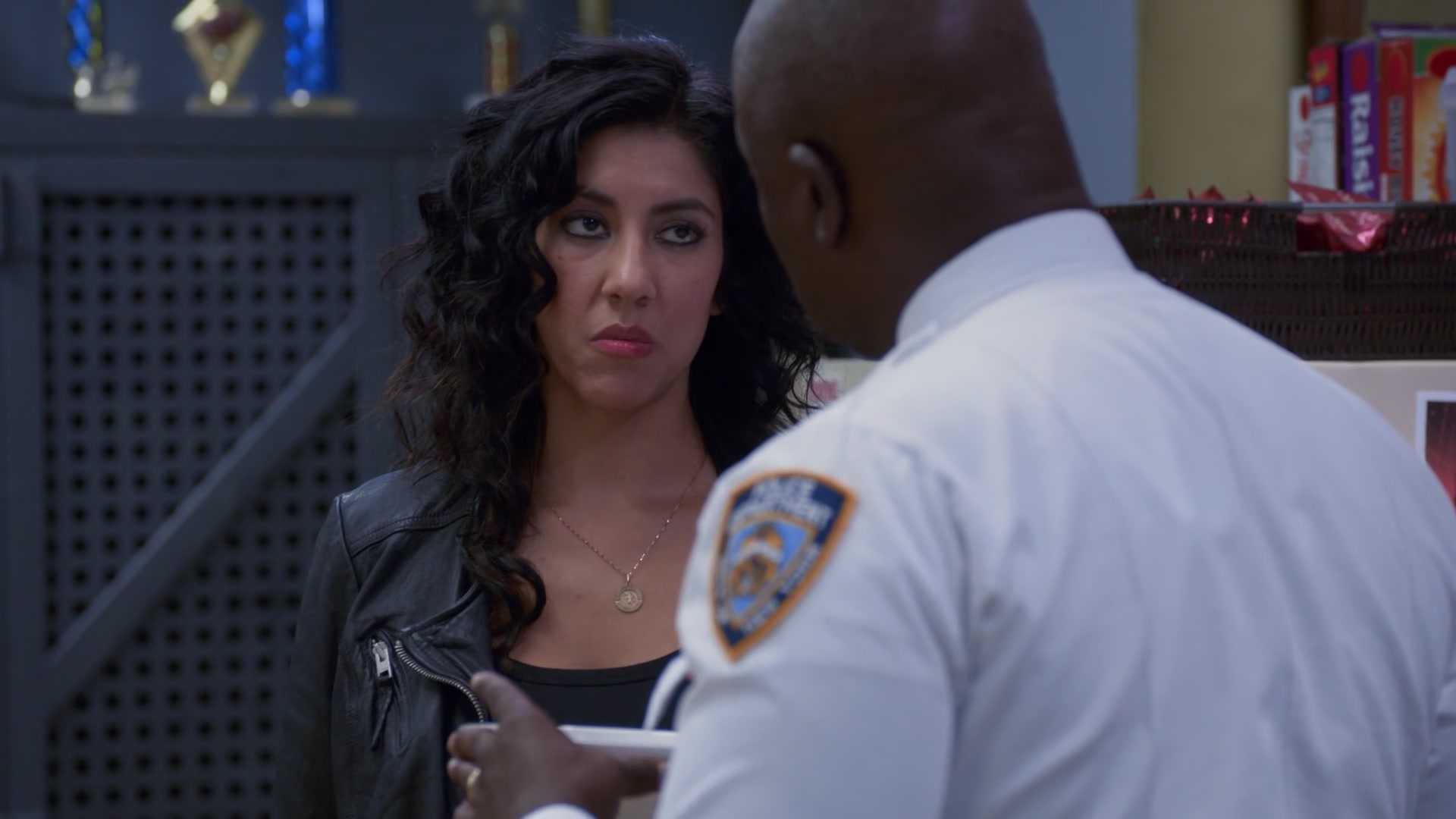3x06_397.jpg