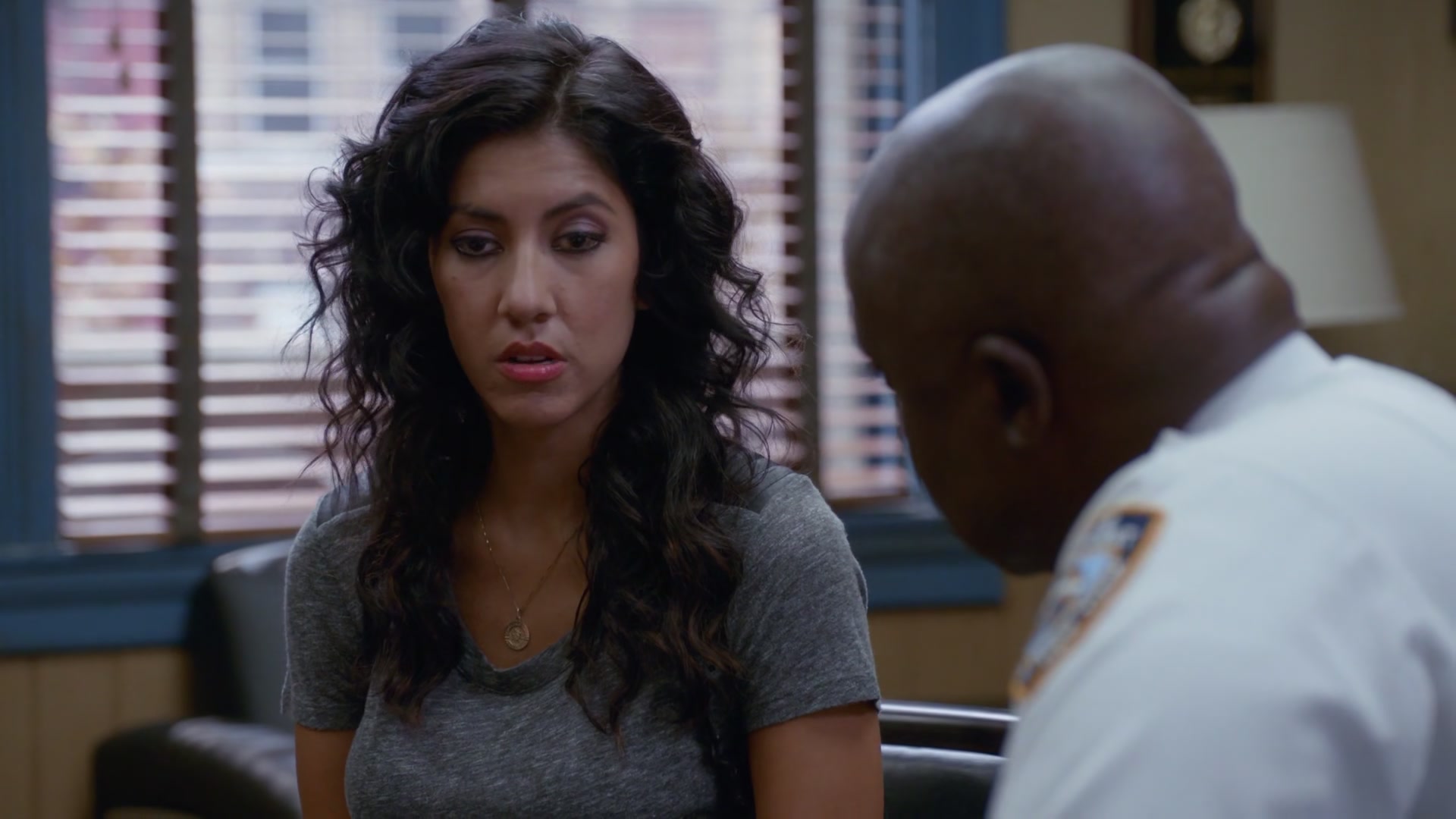3x06_543.jpg