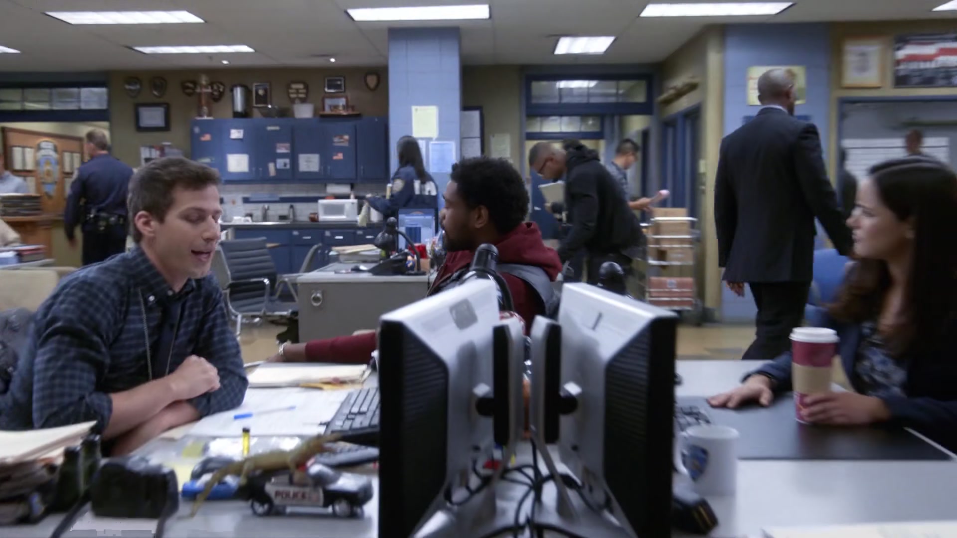 3x07_054.jpg