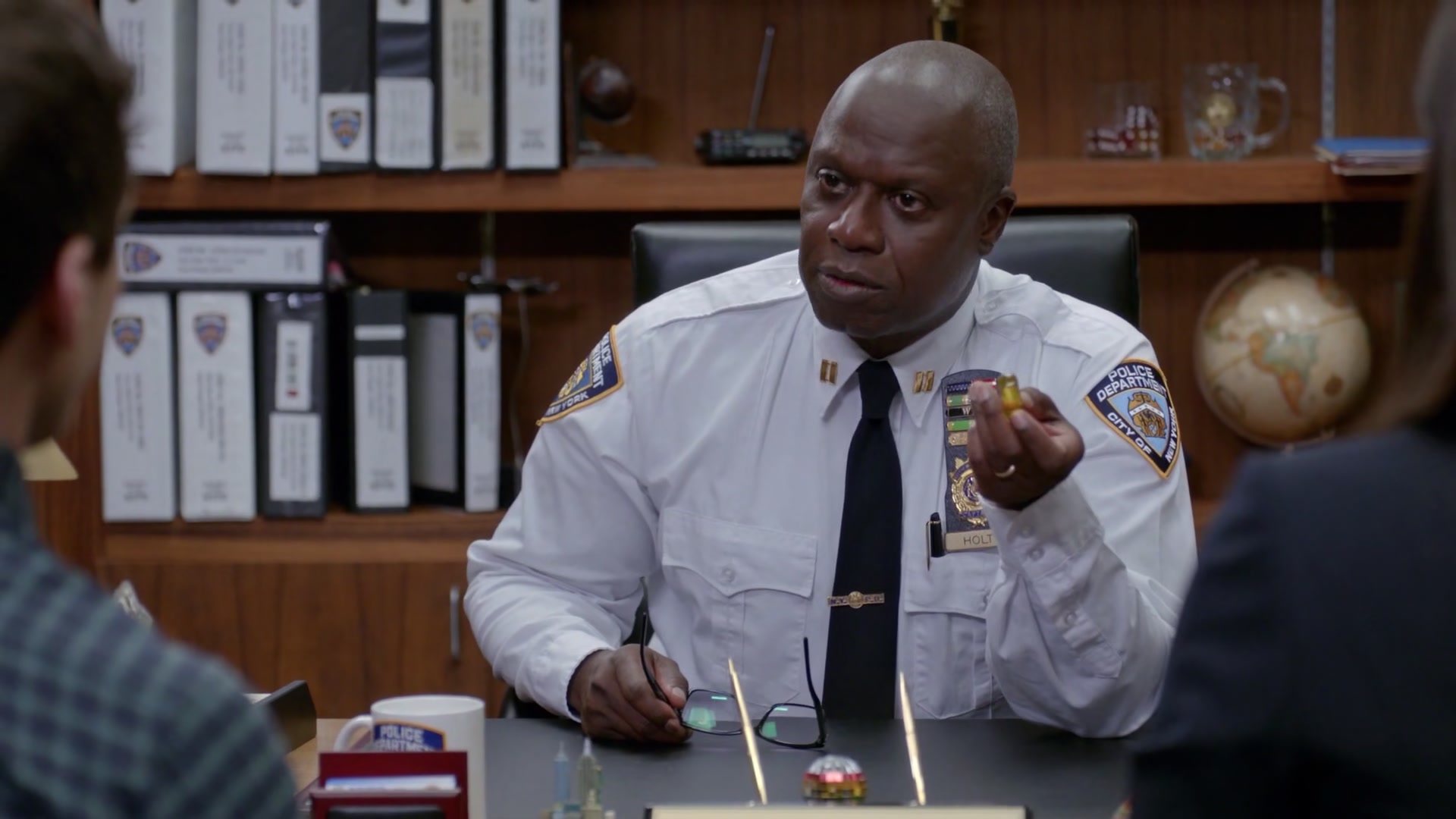 3x07_100.jpg