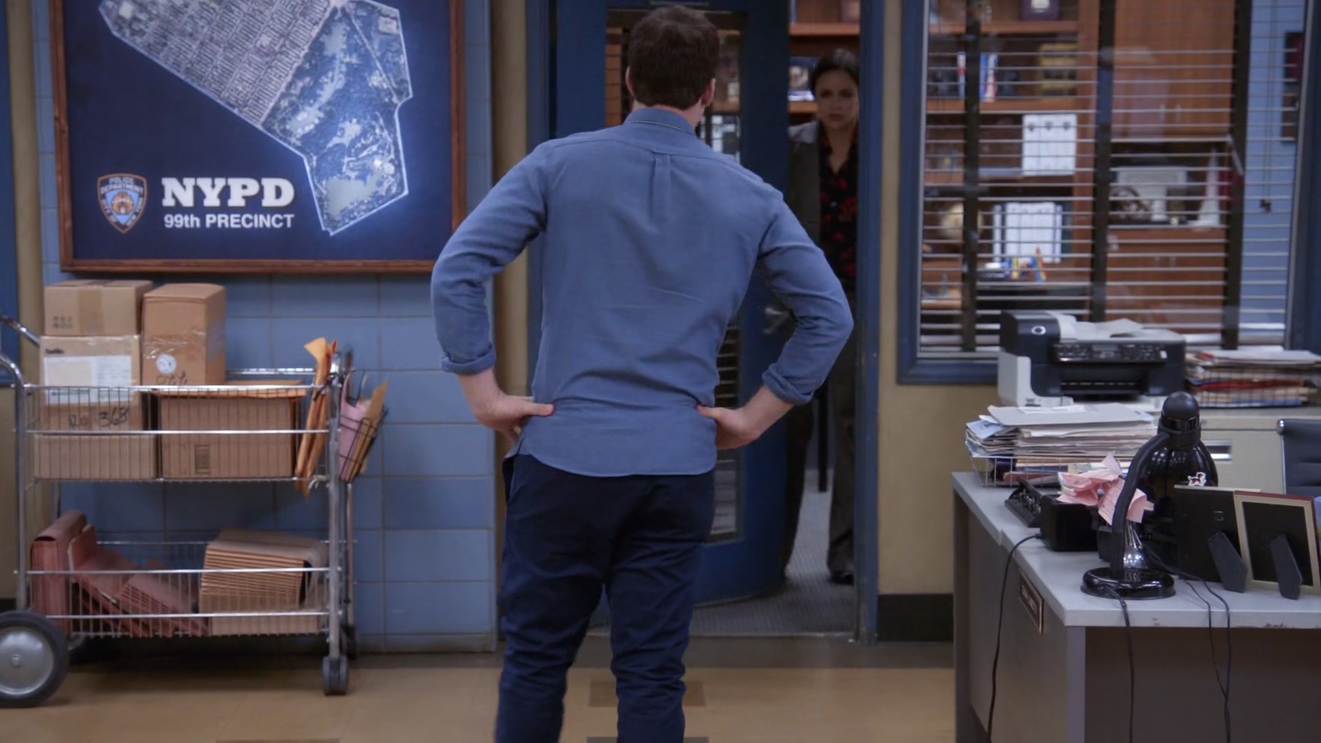 3x07_494.jpg