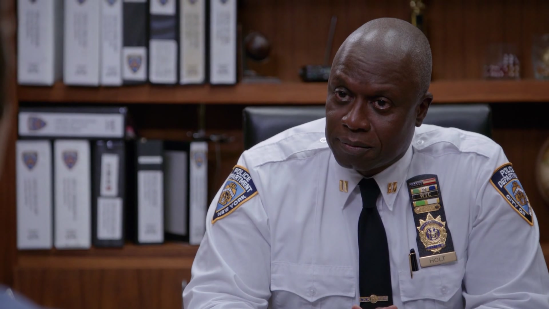 3x07_533.jpg