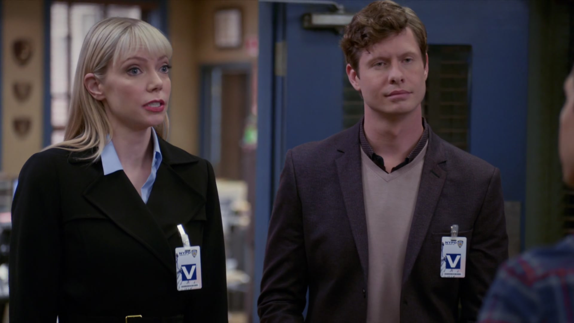 3x09_123.jpg