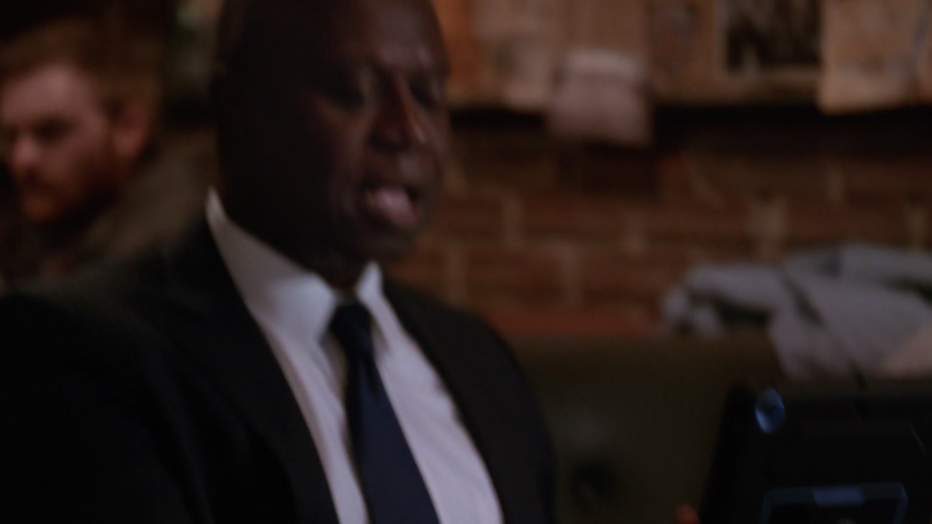 3x09_558.jpg
