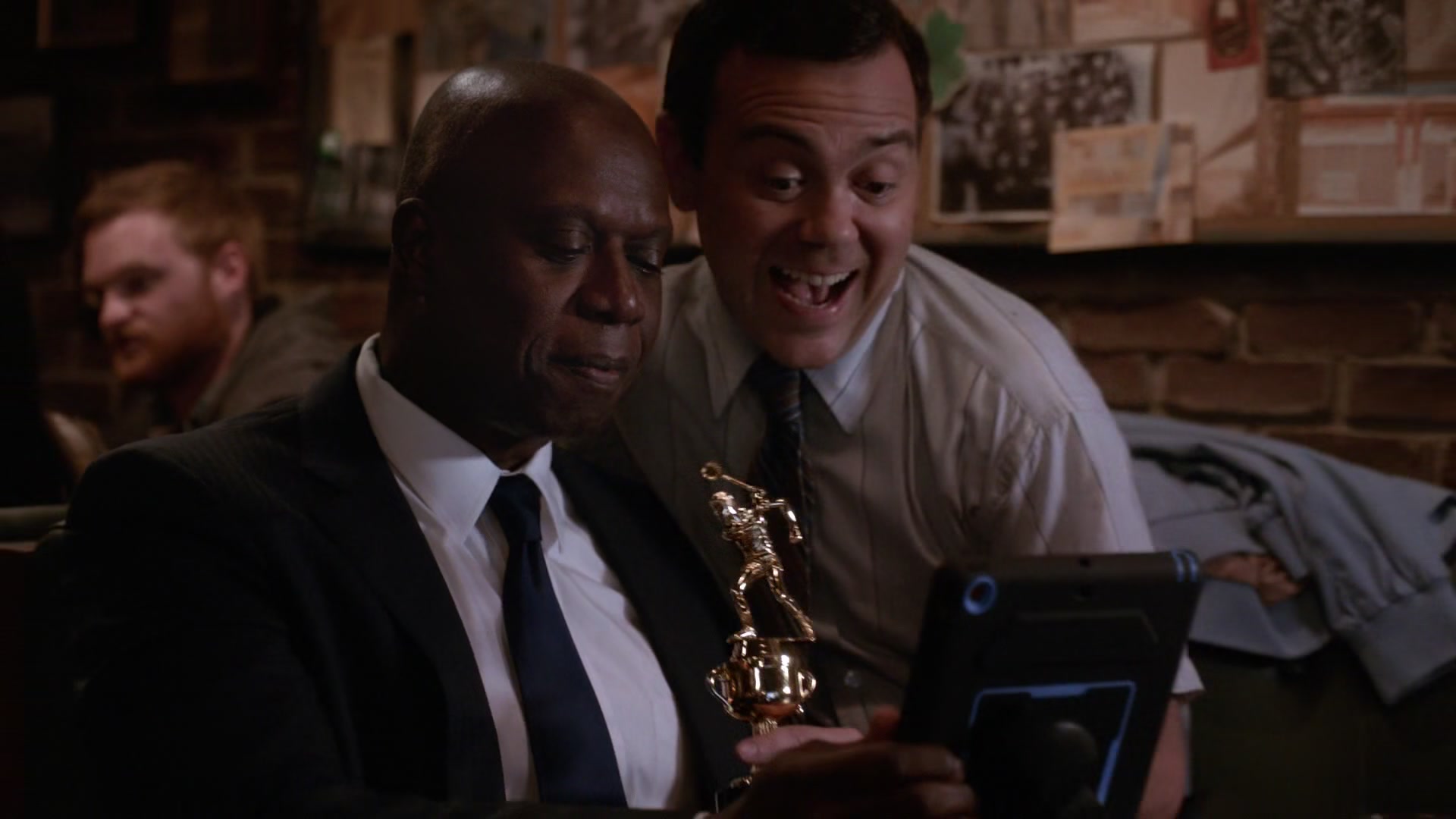 3x09_559.jpg