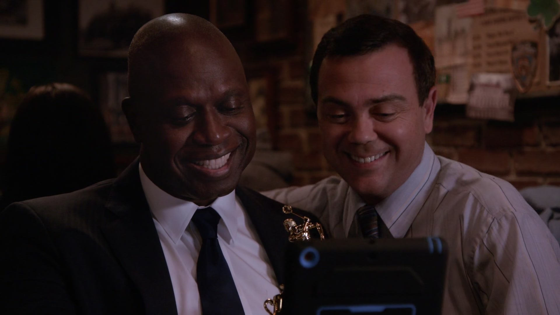 3x09_569.jpg
