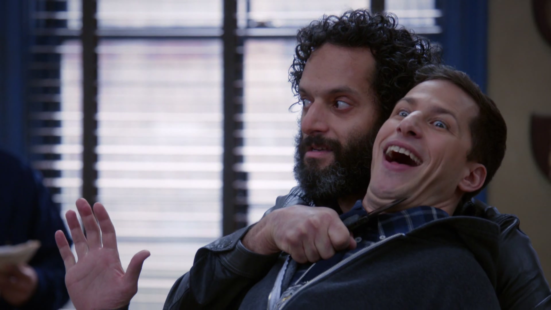 3x17_018.jpg
