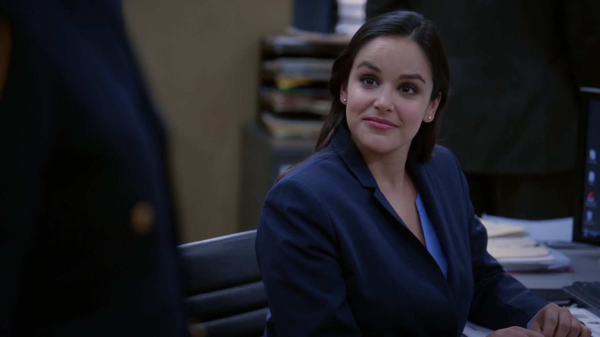 3x18_080.jpg