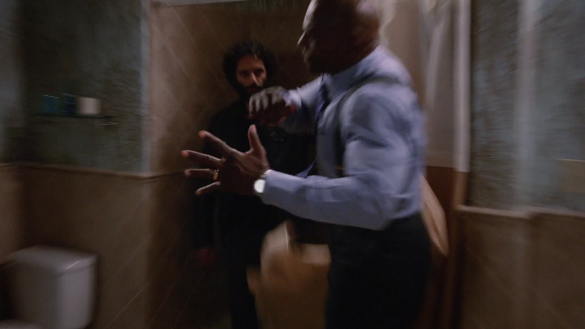 3x18_379.jpg