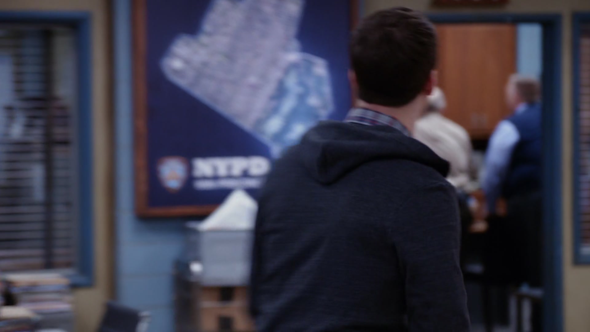 3x19_029.jpg
