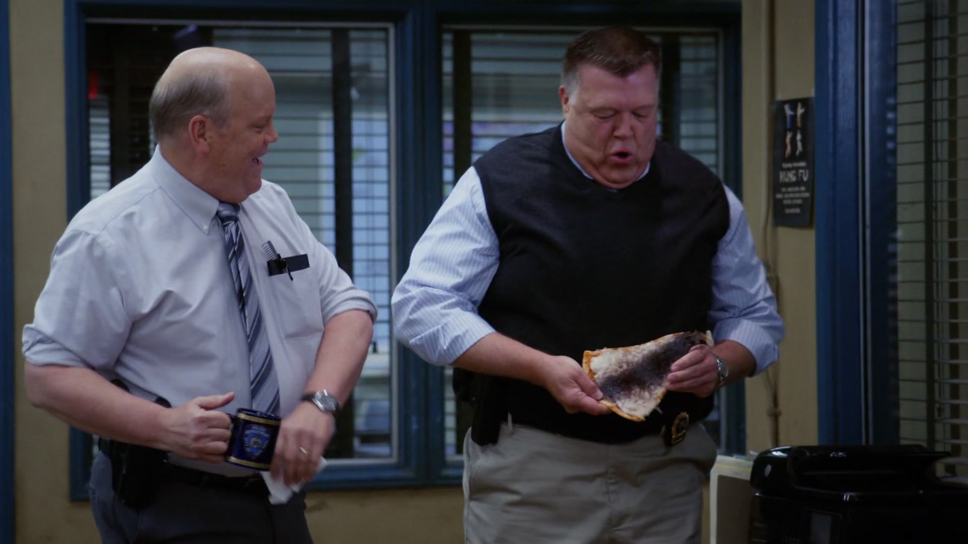 3x22_118.jpg