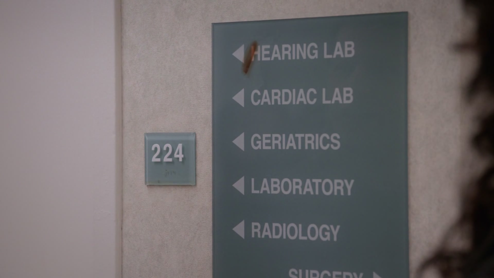 3x23_103.jpg