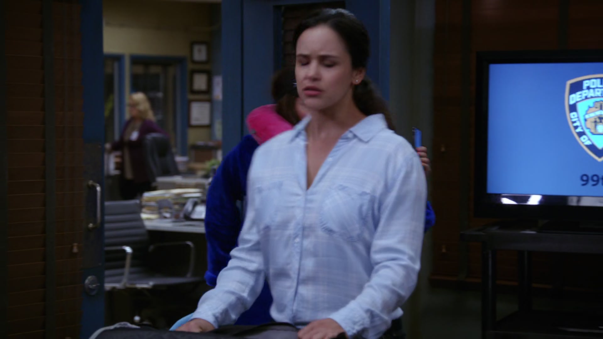 4x03_125.jpg