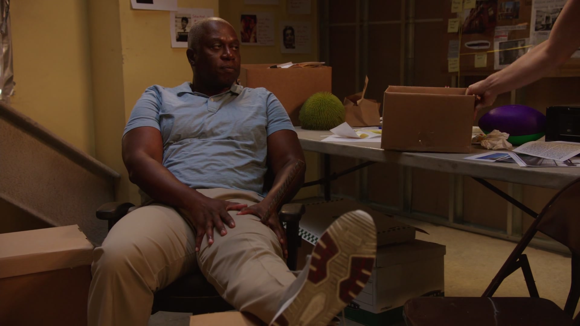 4x03_142.jpg