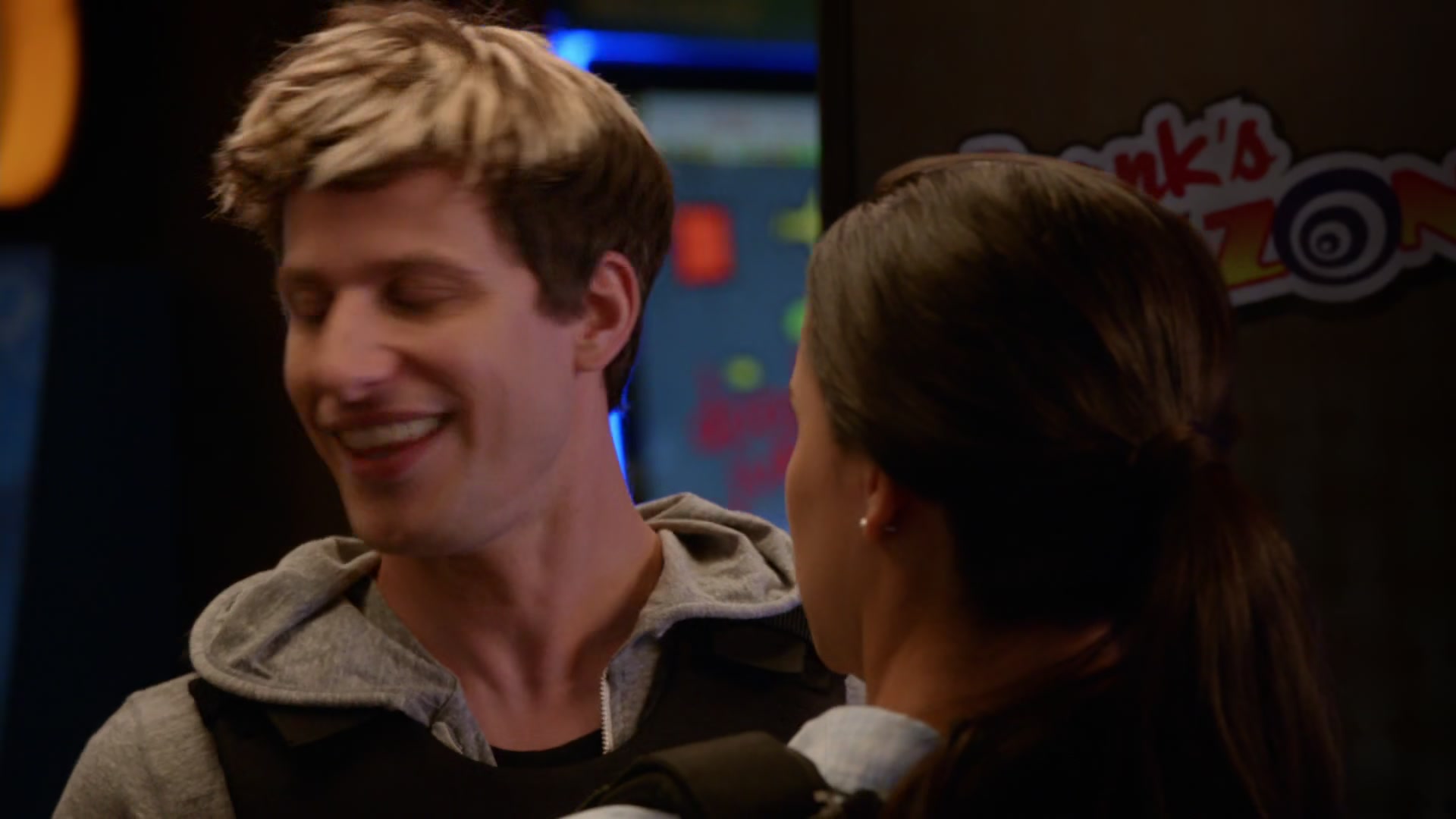 4x03_386.jpg