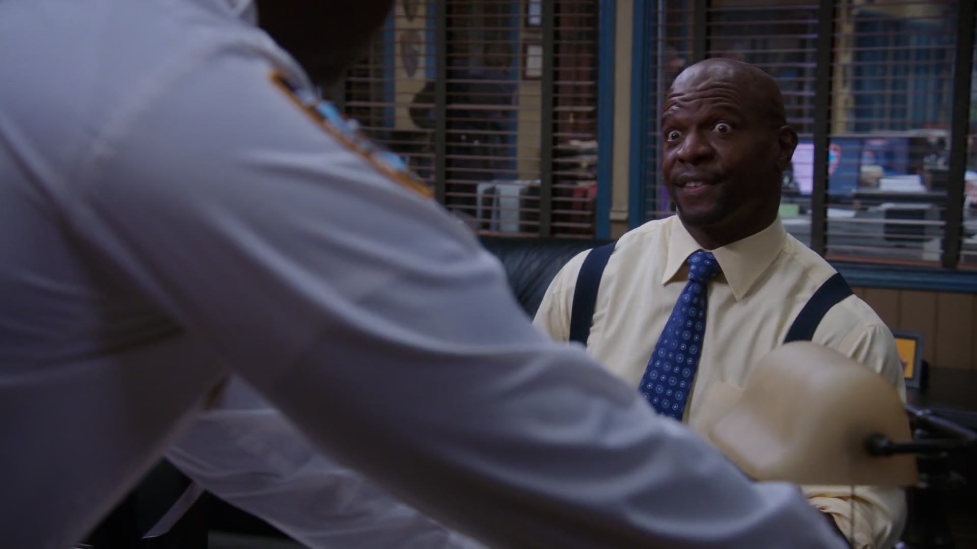 4x04_088.jpg