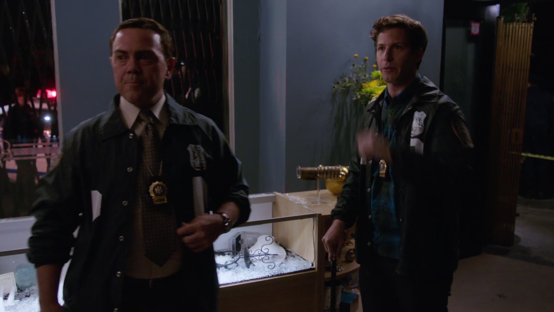 4x04_177.jpg