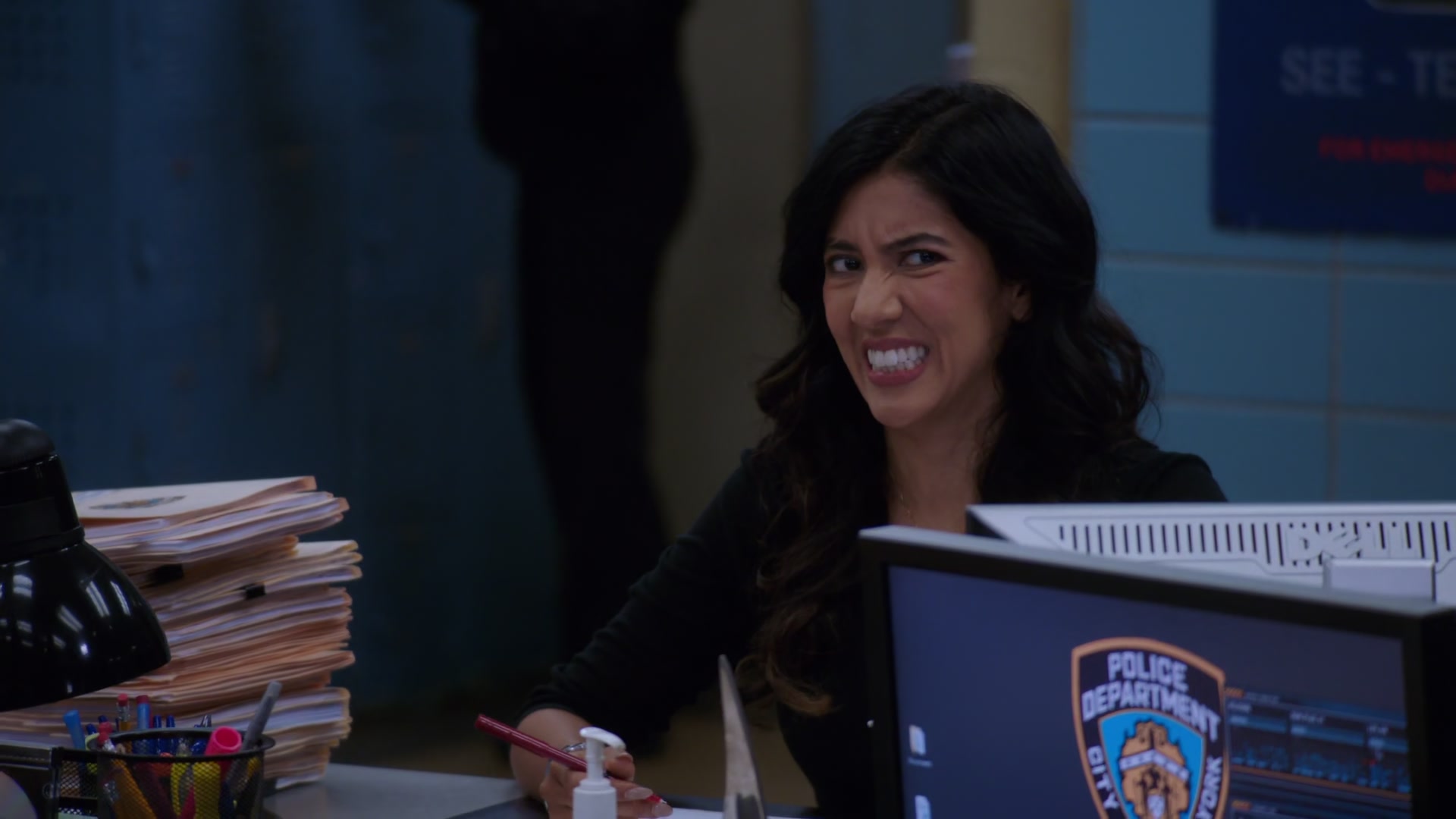 4x04_274.jpg