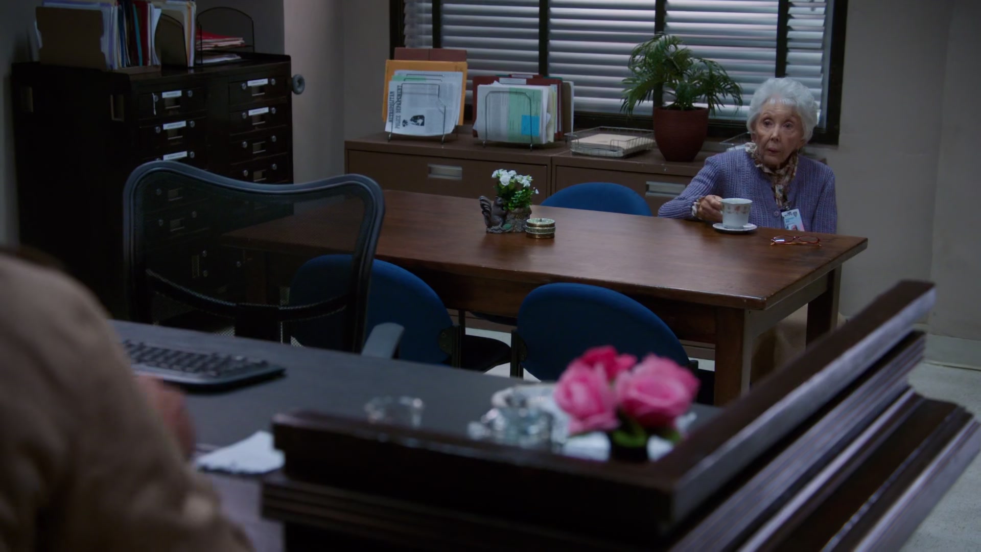 4x04_316.jpg