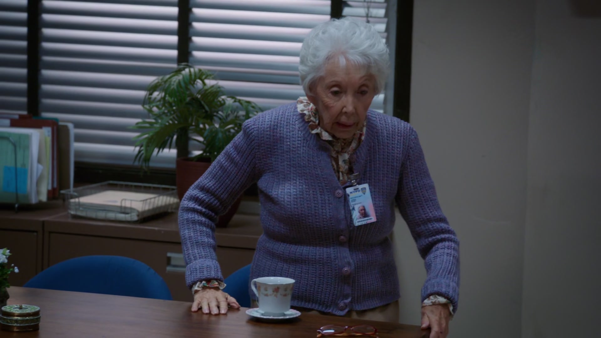 4x04_318.jpg