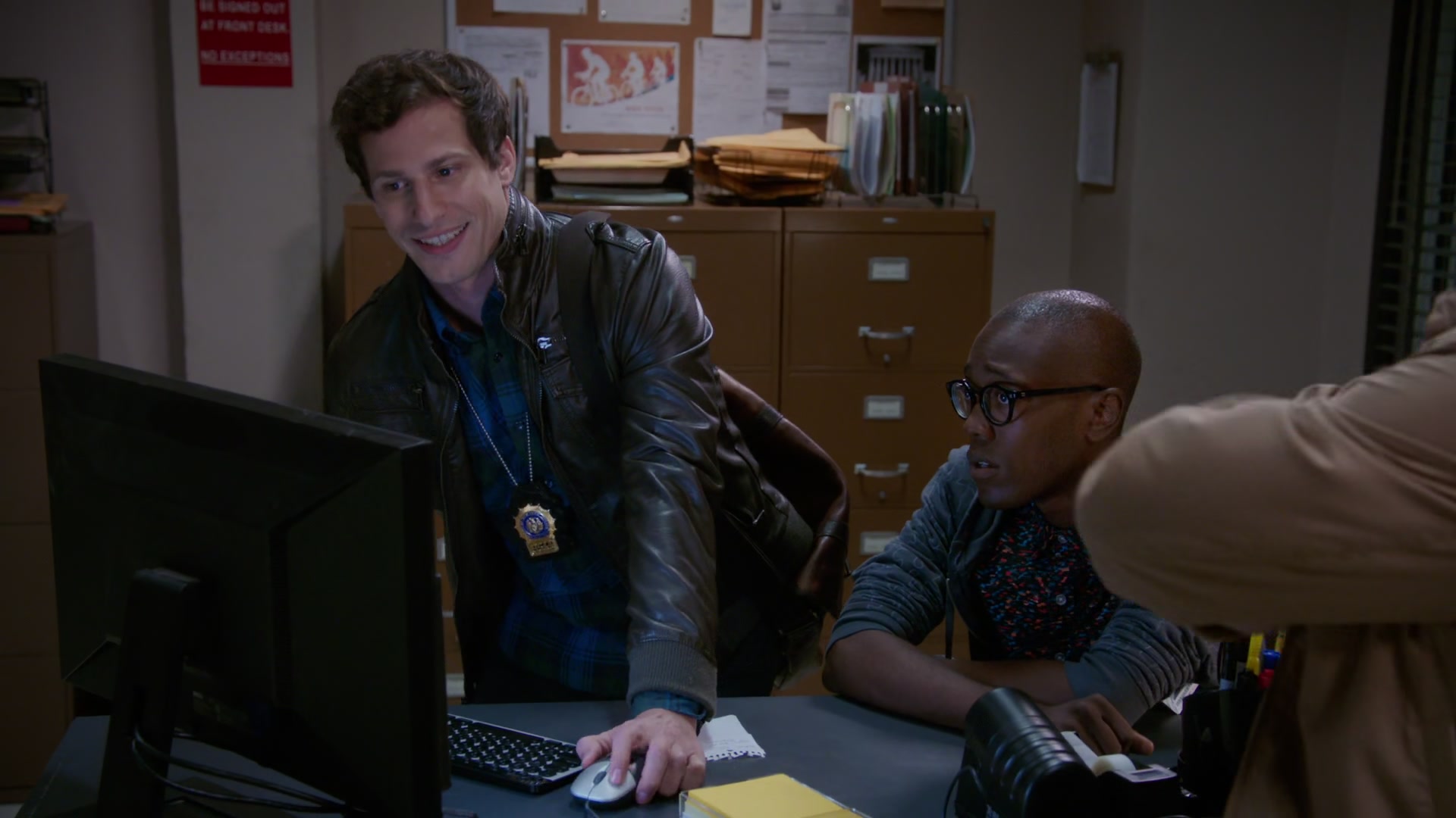 4x04_334.jpg