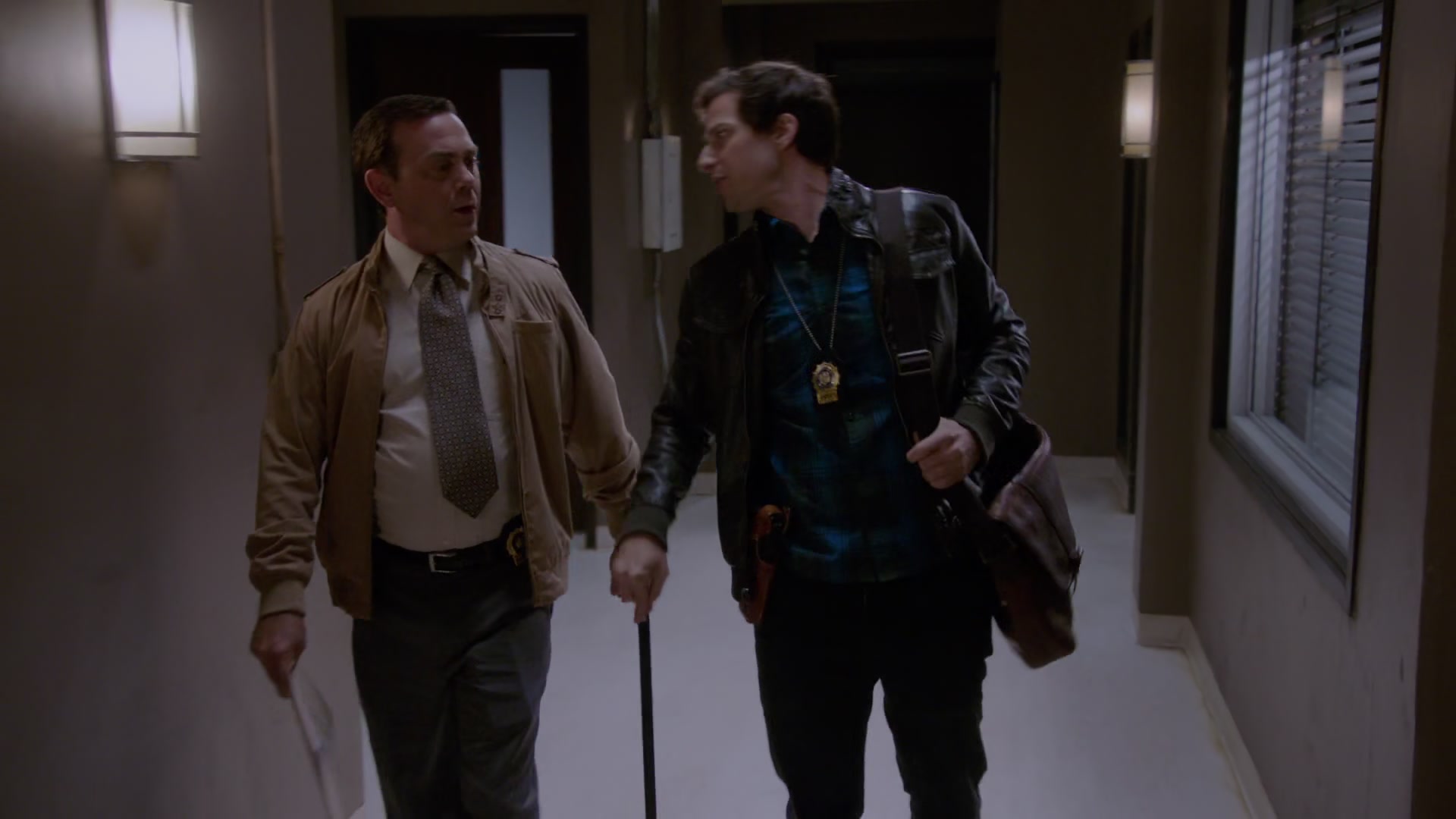 4x04_356.jpg